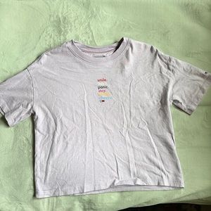 Tommy Hilfiger cropped graphic shirt women’s